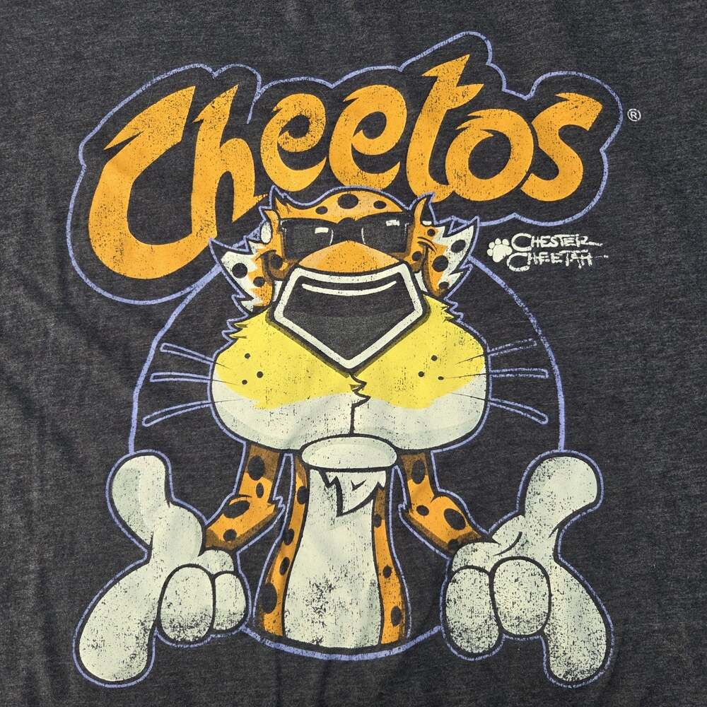 Cheetos T Shirt Mens XL Chester Cheetah Gray Short Sleeve Tee